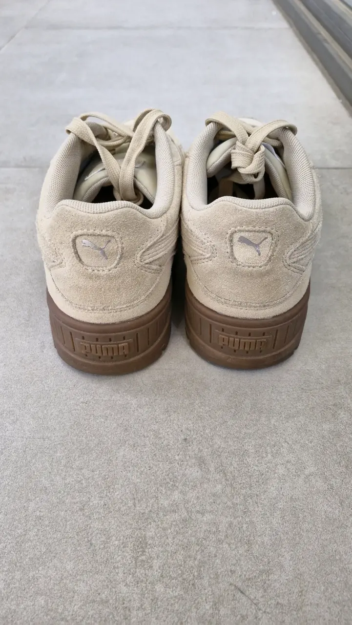 Zapatillas deportivas beige Puma para mujer - 4