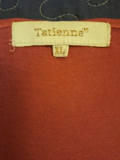 Blusa fucsia de encaje Tatienne talla XL - miniatura 2