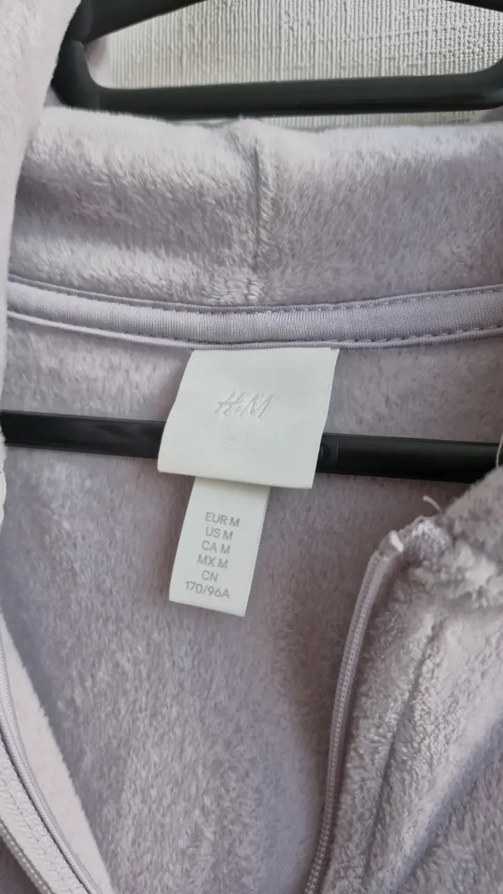 Polerón de terciopelo con capucha H&M lila - 3