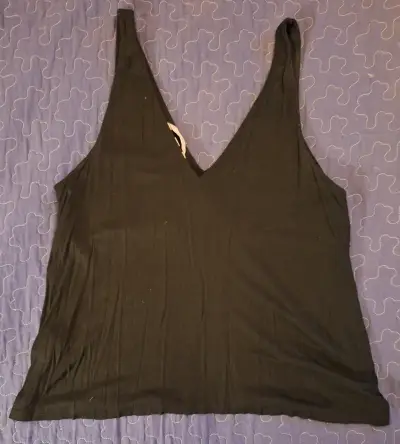 Polera sin mangas negra H&M talla M - miniatura 3