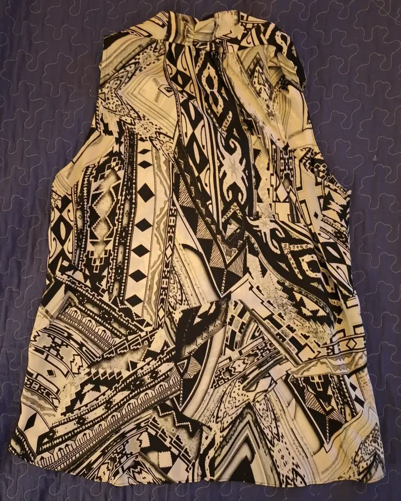 Blusa sin mangas estampada Privilege talla L - 3