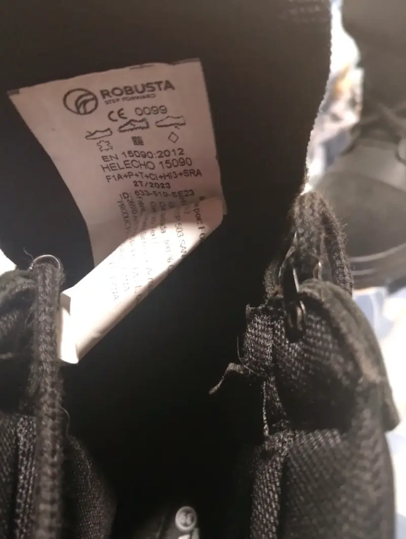 Botas de Seguridad Negras Robusta Helacho - 2