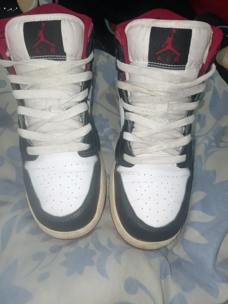 Zapatillas deportivas Air Jordan blancas y negras