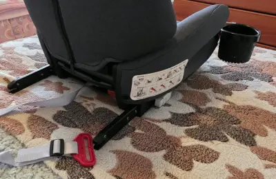Silla de Auto Alzador Isofix Bbqool para Niños - miniatura 3