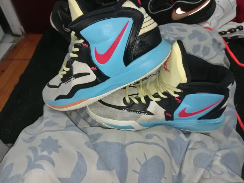 Zapatillas deportivas Nike Kyrie multicolor - 3