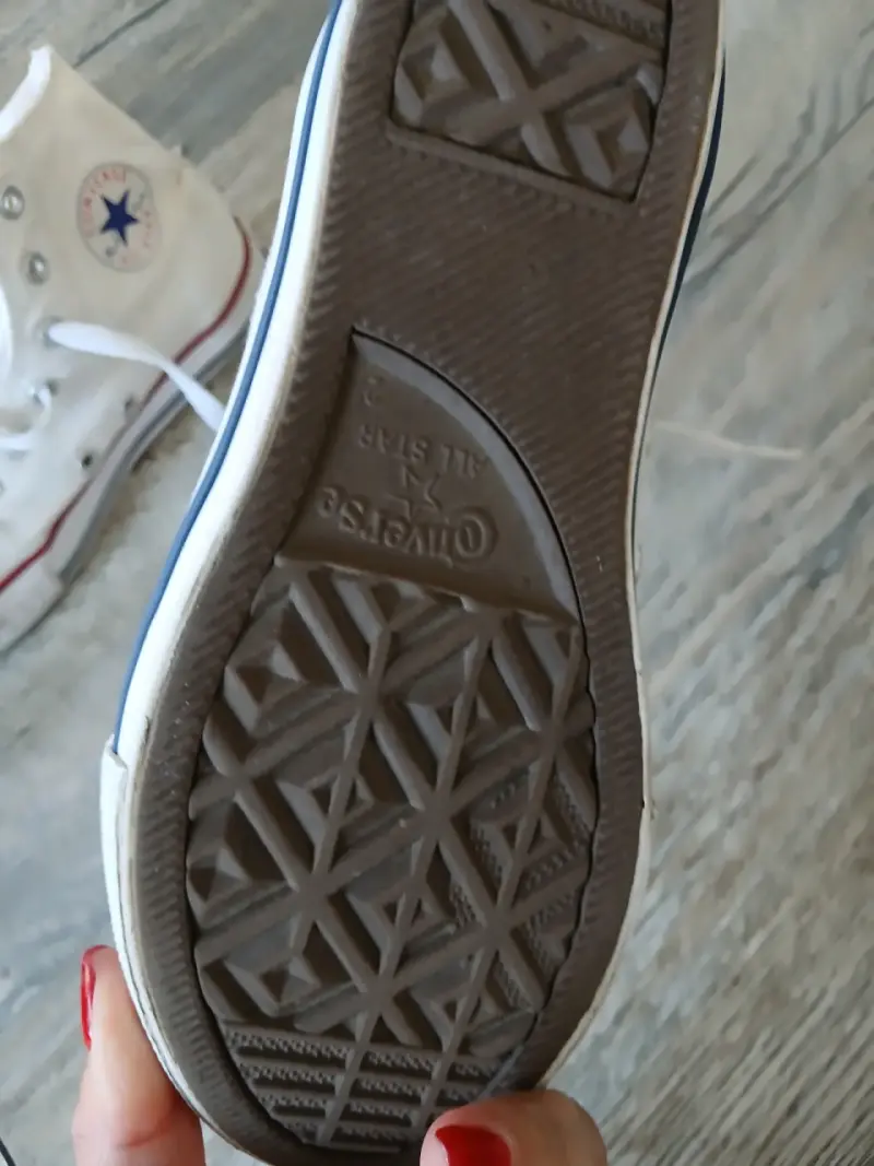 Zapatillas Converse Chuck Taylor Blancas - 2