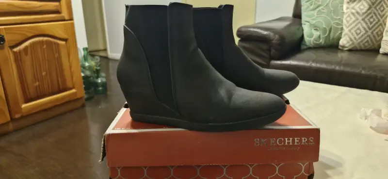 Botines Mujer Skechers Chocolate Nobel - 2