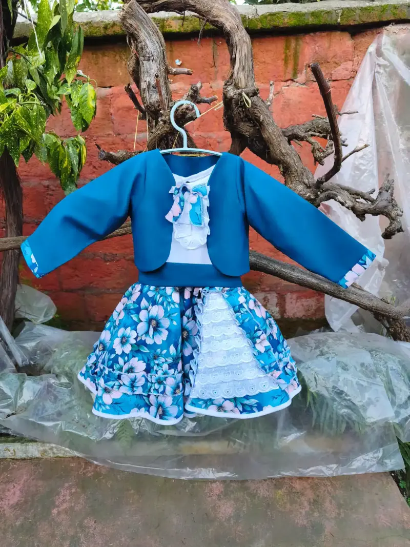 Vestido de niña con chaqueta azul 3 años - 2