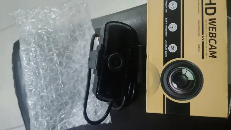 Cámara Web HD 2K con Micrófono Integrado - 2