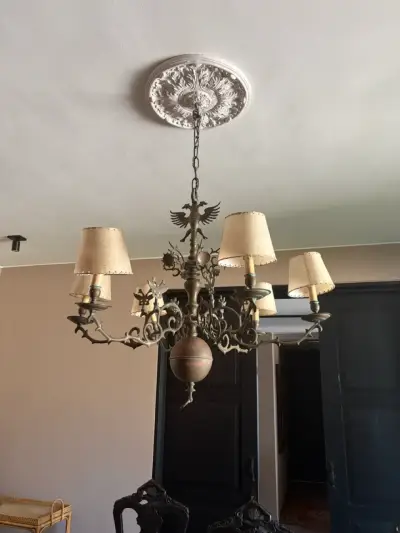 Lámpara de Araña de Hierro Forjado con Pantallas - miniatura 5