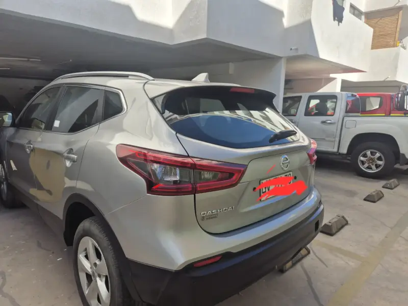 Nissan Qashqai SUV 2019 en buen estado - 1