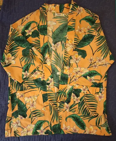 Kimono floral amarillo Opposite L/XL - miniatura 1