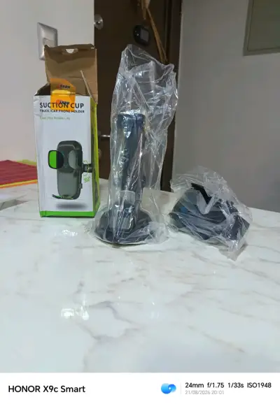 Soporte para Teléfono de Auto con Ventosa y Rotación 360° - miniatura 6