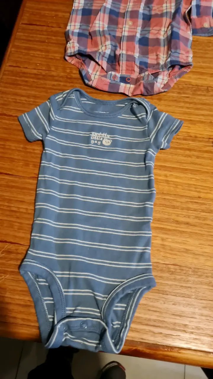 Conjunto de ropa para bebé en varios colores - 2