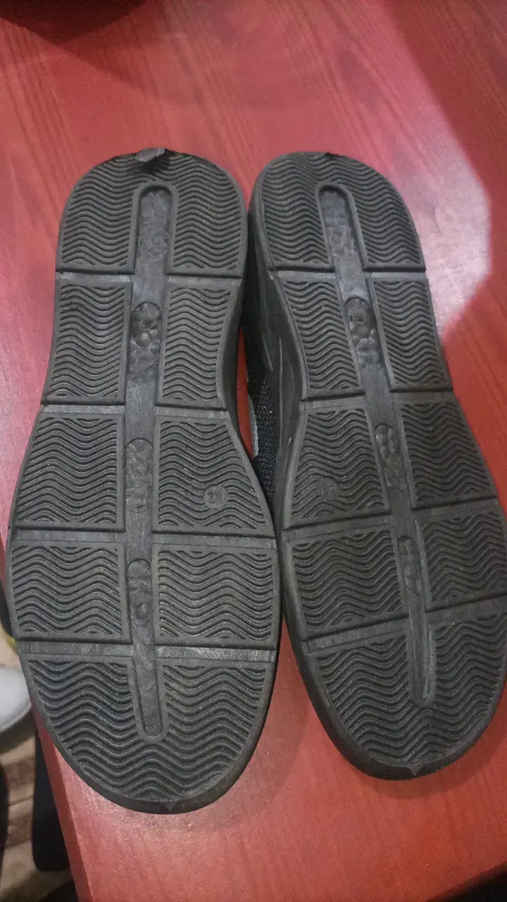 Zapatillas deportivas negras 750 Centos - 2