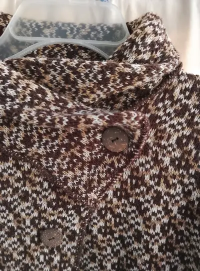 Chaqueta de lana marrón con diseño tejido - miniatura 4