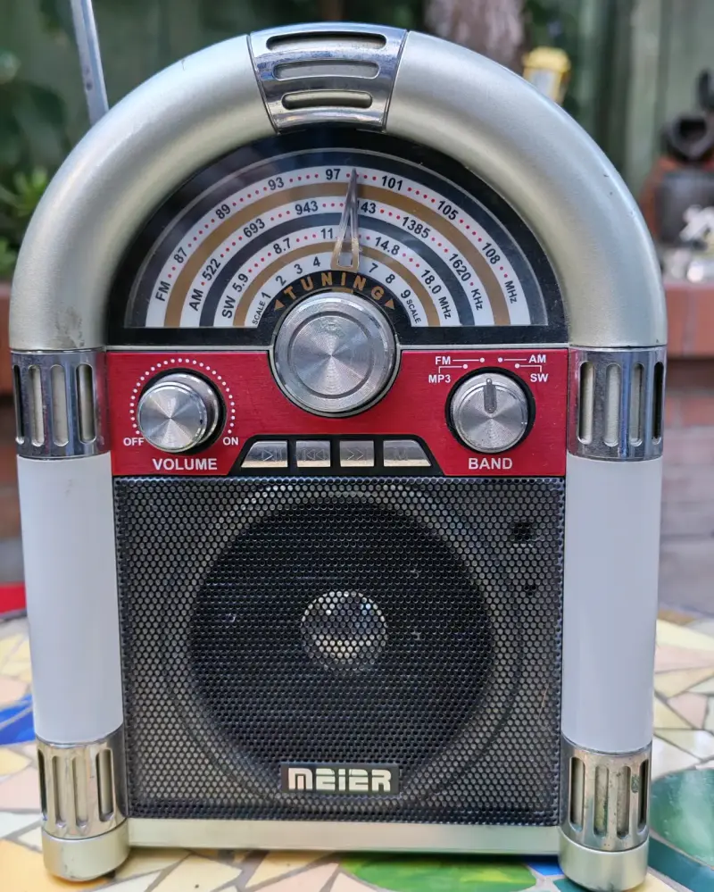 Radio retro Meier con antena y USB - 4