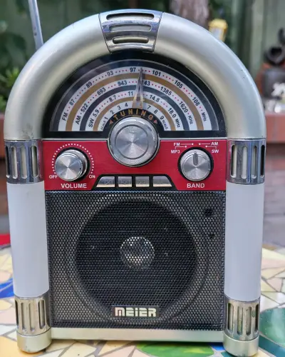 Radio retro Meier con antena y USB - miniatura 4
