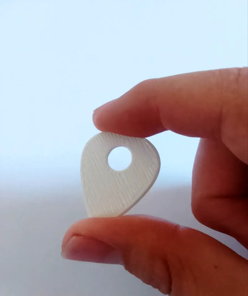 Set de uñetas para guitarra/bajo - 3