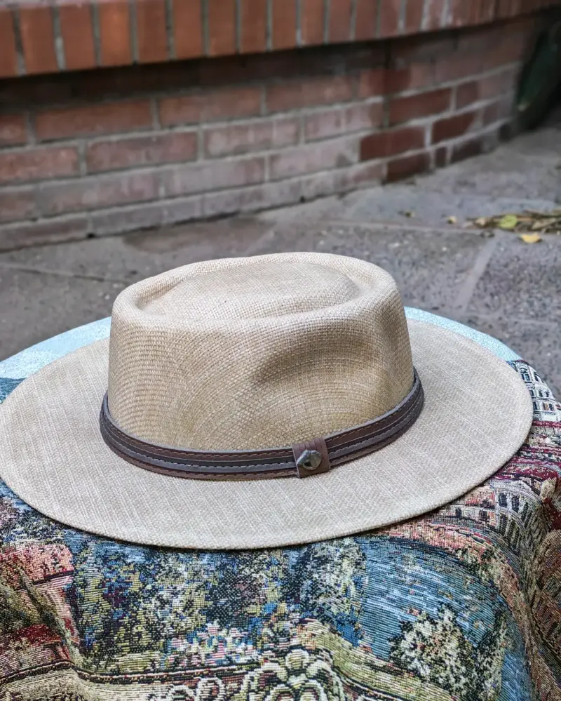 Sombrero Montecristi de paja color beige - 2