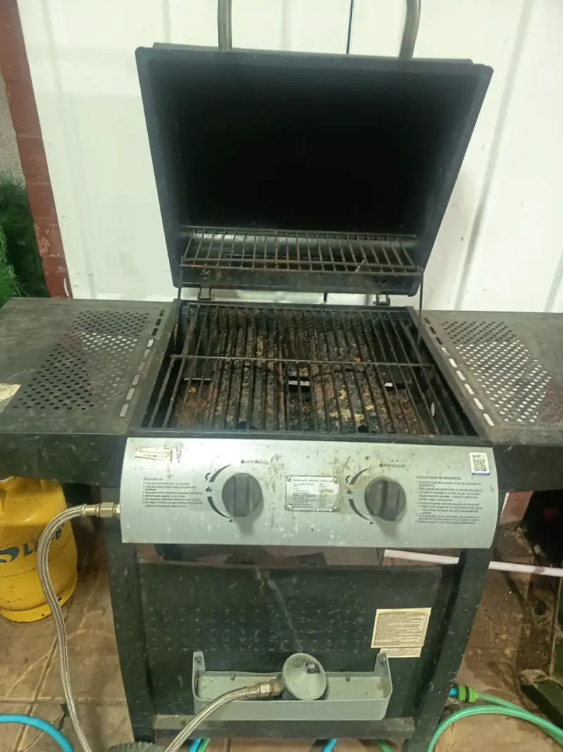 Parrilla a gas Mr. Beef con dos quemadores - 3