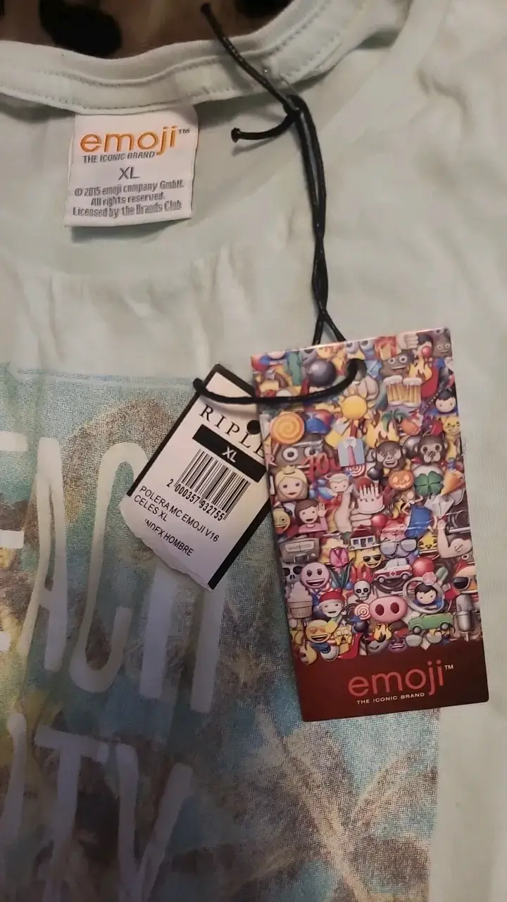 Polera Emoji Beach Party XL - 2