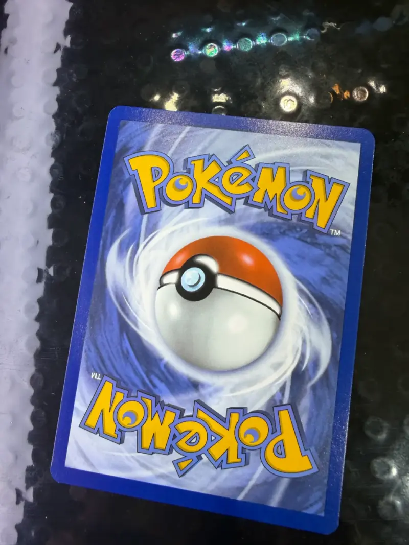 Carta Pokémon Zorua Holográfica - 2