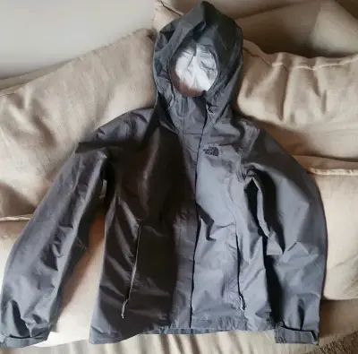 Chaqueta impermeable gris The North Face - miniatura 1