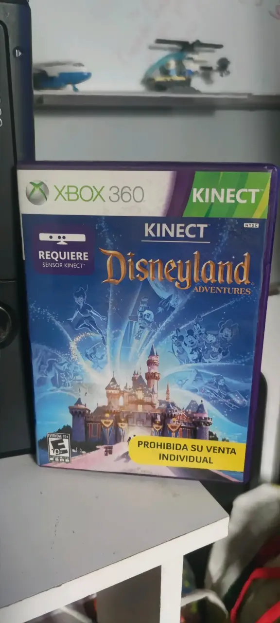 Consola Xbox 360 con Kinect y juegos - 4