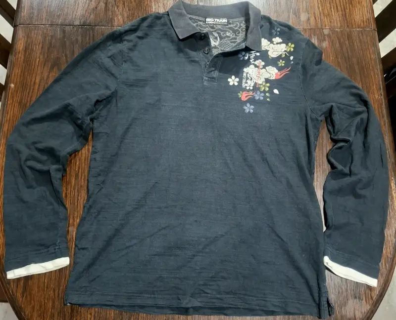 Polera manga larga con diseño japonés Big Train - 2