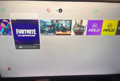 PS4 Pro - miniatura 2