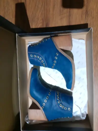 Botines de cuero azul con tachas Exotica - miniatura 1
