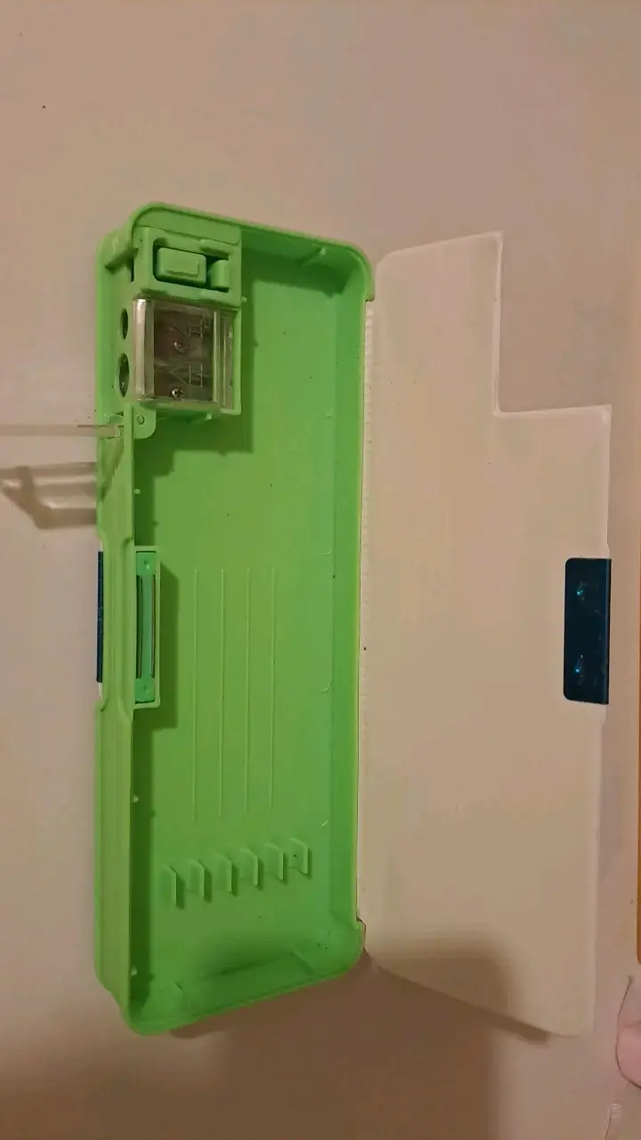 Estuche escolar verde con diseño de París - 2
