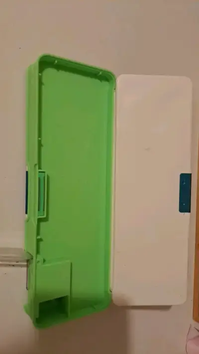 Estuche escolar verde con diseño de París - miniatura 3