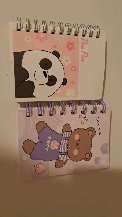 Cuadernos pequeños con diseño de panda y oso - miniatura 1