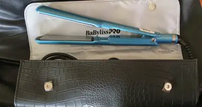 Plancha de Pelo BaBylissPRO Nano Titanium Azul - miniatura 1