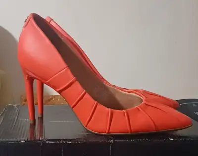 Zapatos de Tacón Alto Rojos Vizzano - miniatura 1