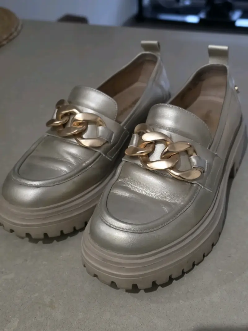 Mocasines HushPuppies dorado - 1