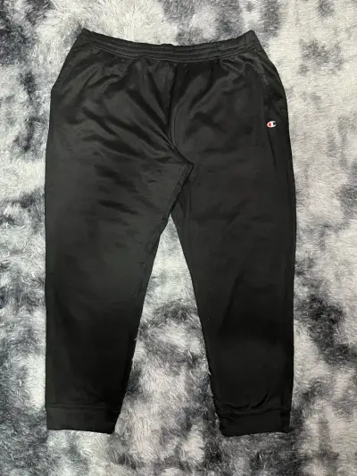 Pantalones deportivos negros Champion talla 2XL - miniatura 1