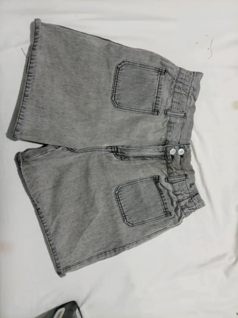 Shorts de mezclilla gris para mujer Index - 1