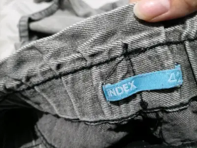 Shorts de mezclilla gris para mujer Index - miniatura 3