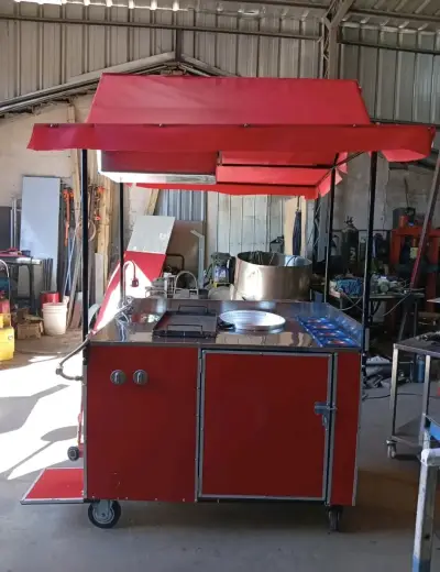 Carro de Comida Rápida Rojo con Techo - miniatura 3
