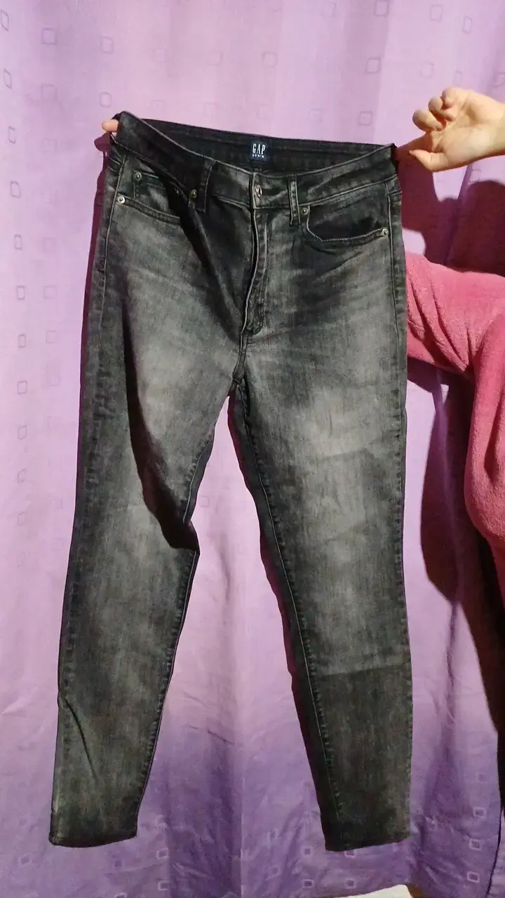 Jeans negros para mujer GAP - 1