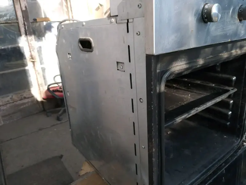 Horno empotrable de acero inoxidable Trotter - 5