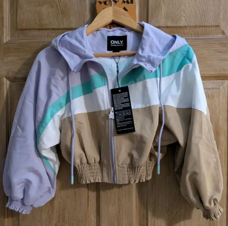 Chaqueta corta multicolor para mujer marca Only