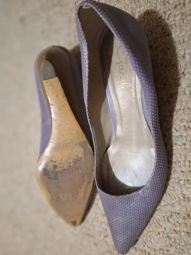 Zapatos de tacón bajo color lila para mujer - 4