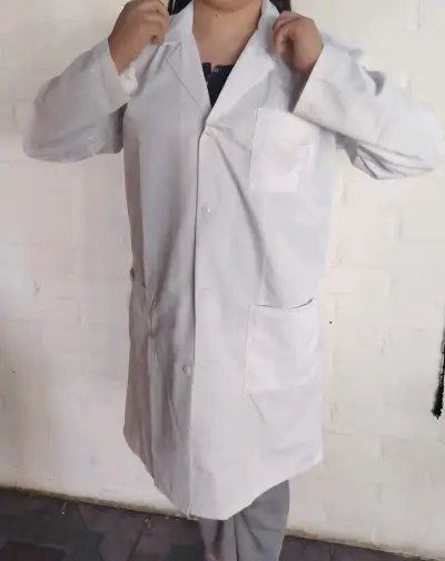 Delantal Blanco Unisex de Laboratorio - miniatura 4
