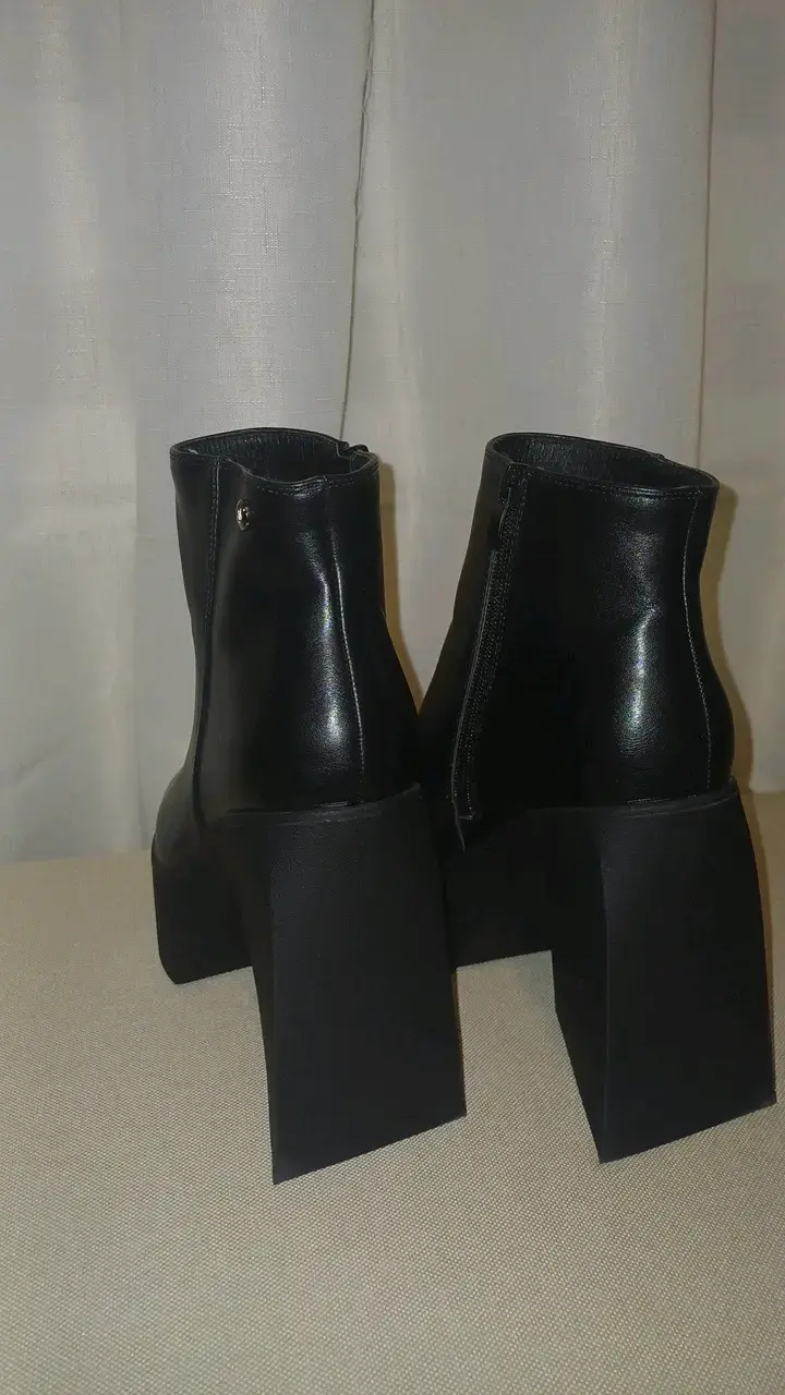 Botines de cuero negro con plataforma - 2