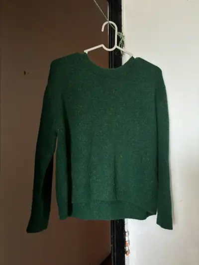 Suéter verde mujer - miniatura 2