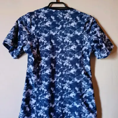 Blusa médica estampada azul,ripholia med - miniatura 2